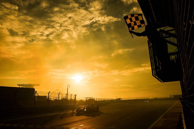 トヨタGR010ハイブリッド