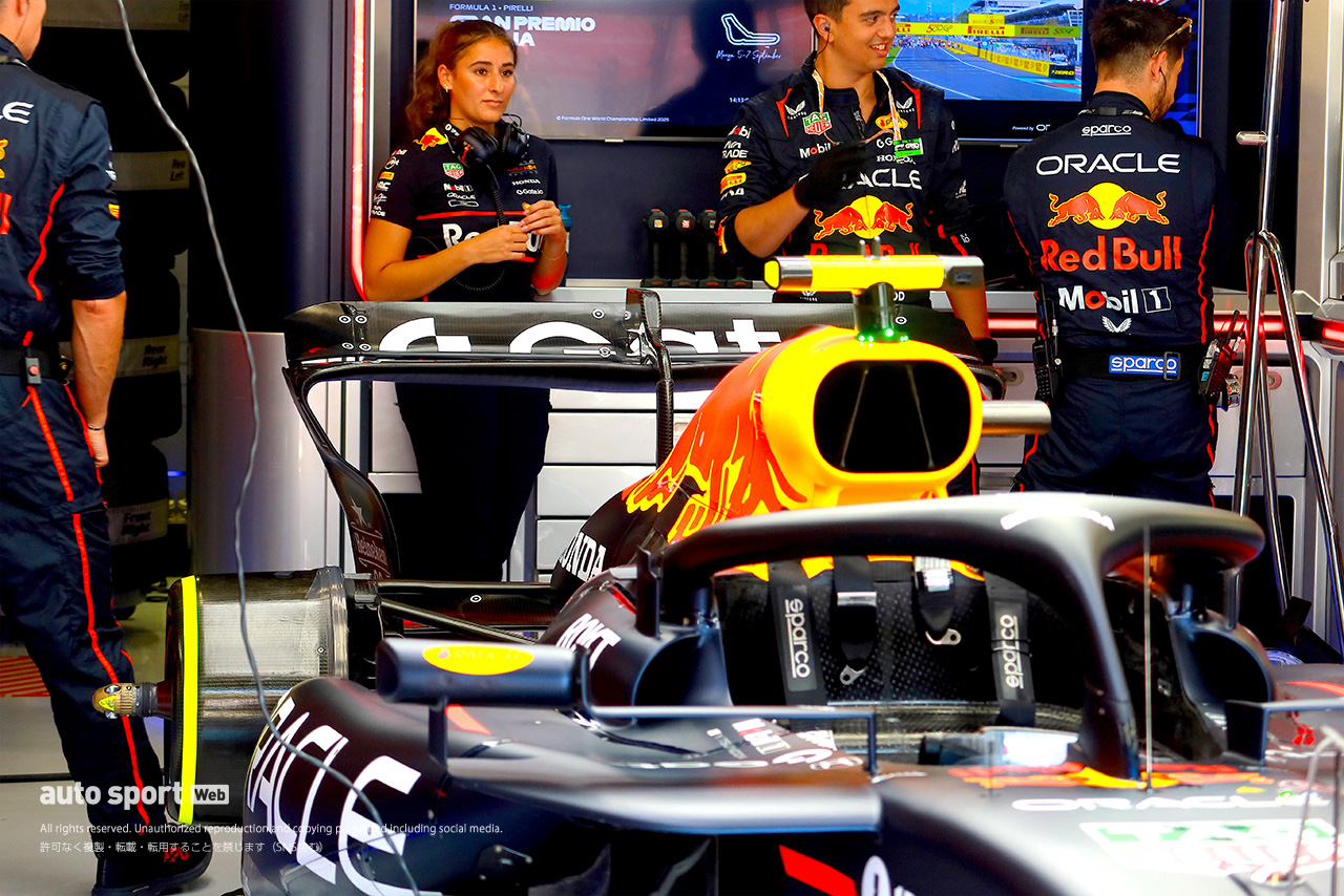 F1 Topic