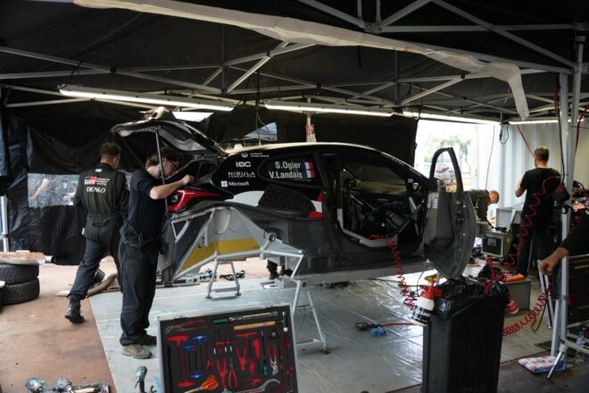 2週間でパラグアイからチリへ移動。WRCの南米2連戦に臨むTOYOTA GAZOO Racing WRTの整備・テント建設事情