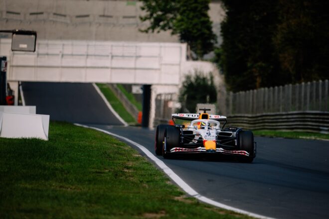 アイザック・ハジャー（レーシングブルズ）