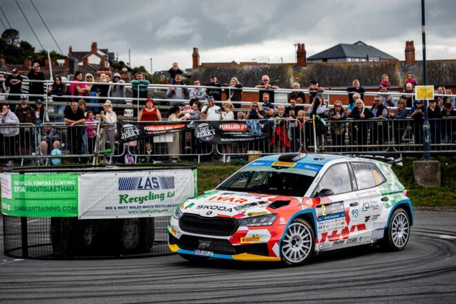 Mスポーツのジョン・アームストロングが待望の初優勝、フォード・フィエスタが1-2達成／ERC第7戦