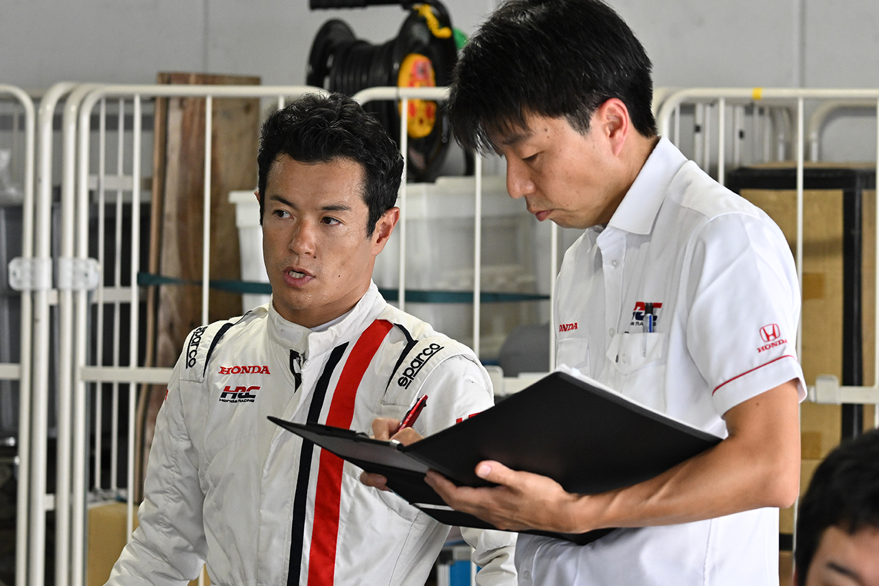 『White Tiger SF23（⽩寅）』のドライブを担当した山本尚貴