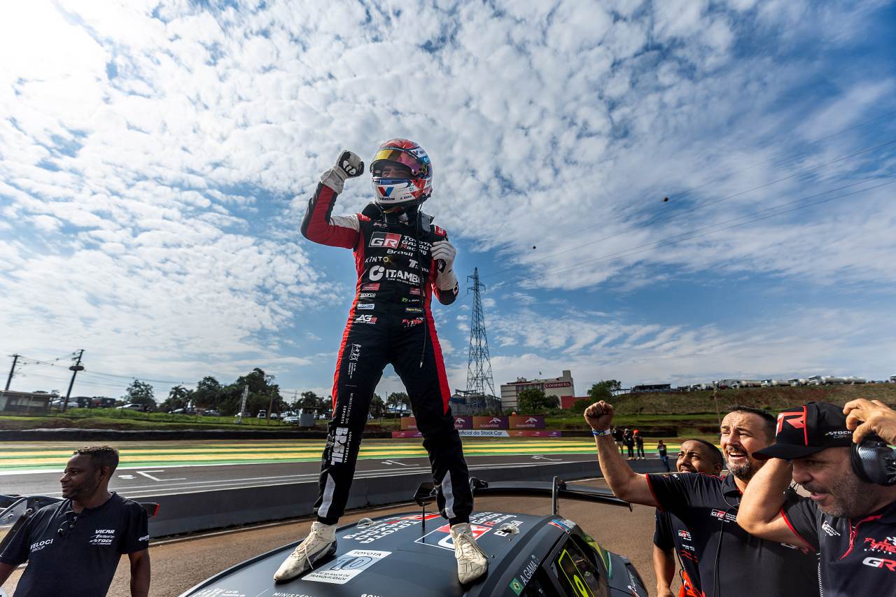 トヨタの新鋭20歳がスプリント初制覇、僚友JP・デ・オリベイラも3位表彰台で祝福／SCB第6戦