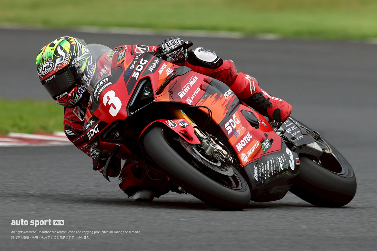 中須賀が引き離し独走優勝。最終周の雨で野左根、津田が表彰台守る／2025全日本ロード第5戦オートポリス JSB1000 レース1