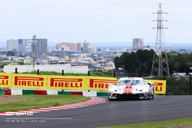 マエザワ・レーシングの555号車フェラーリ296 GT3（前澤友作／横溝直輝／トーマス・ノイバウアー）