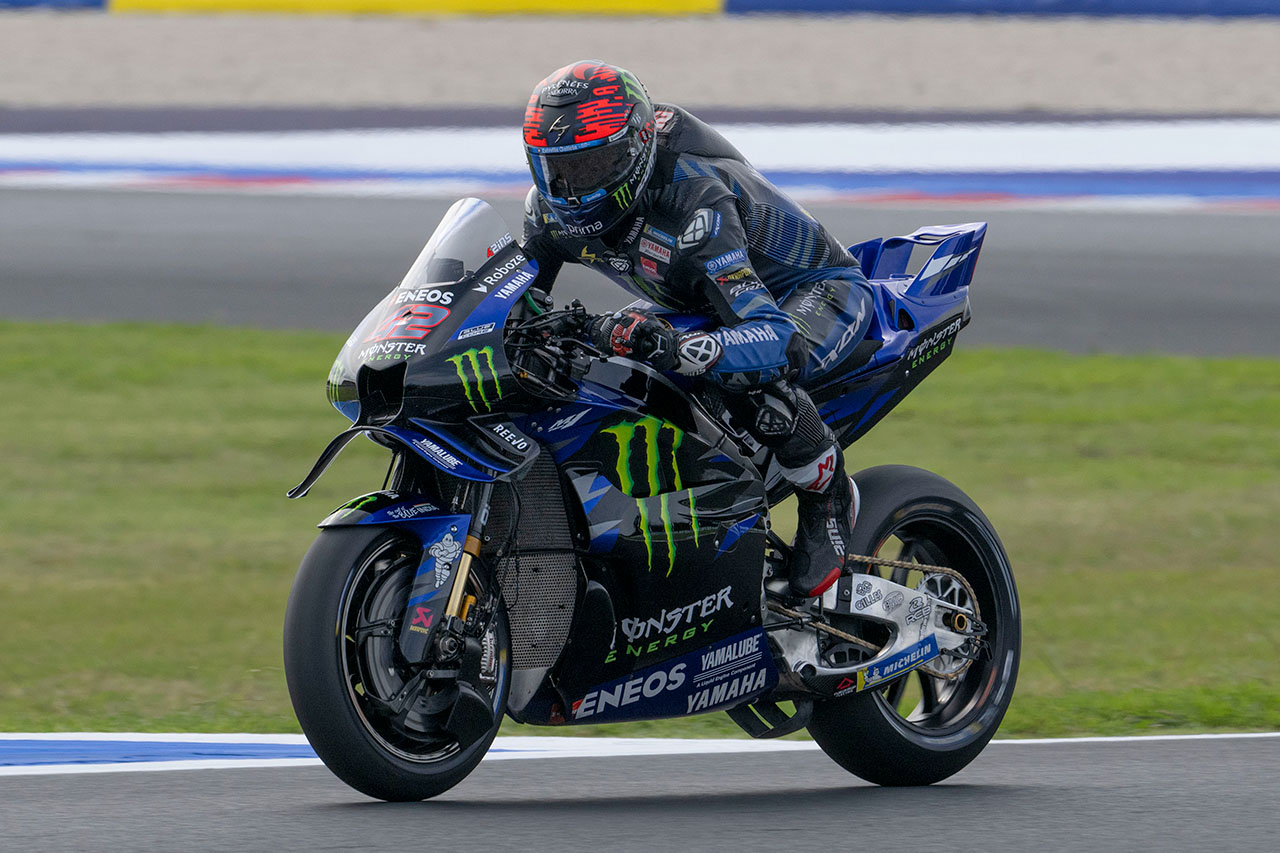 ヤマハ：クアルタラロ、予選3番手もスプリントで転倒「リヤに奇妙な感触があった」／第16戦サンマリノGP