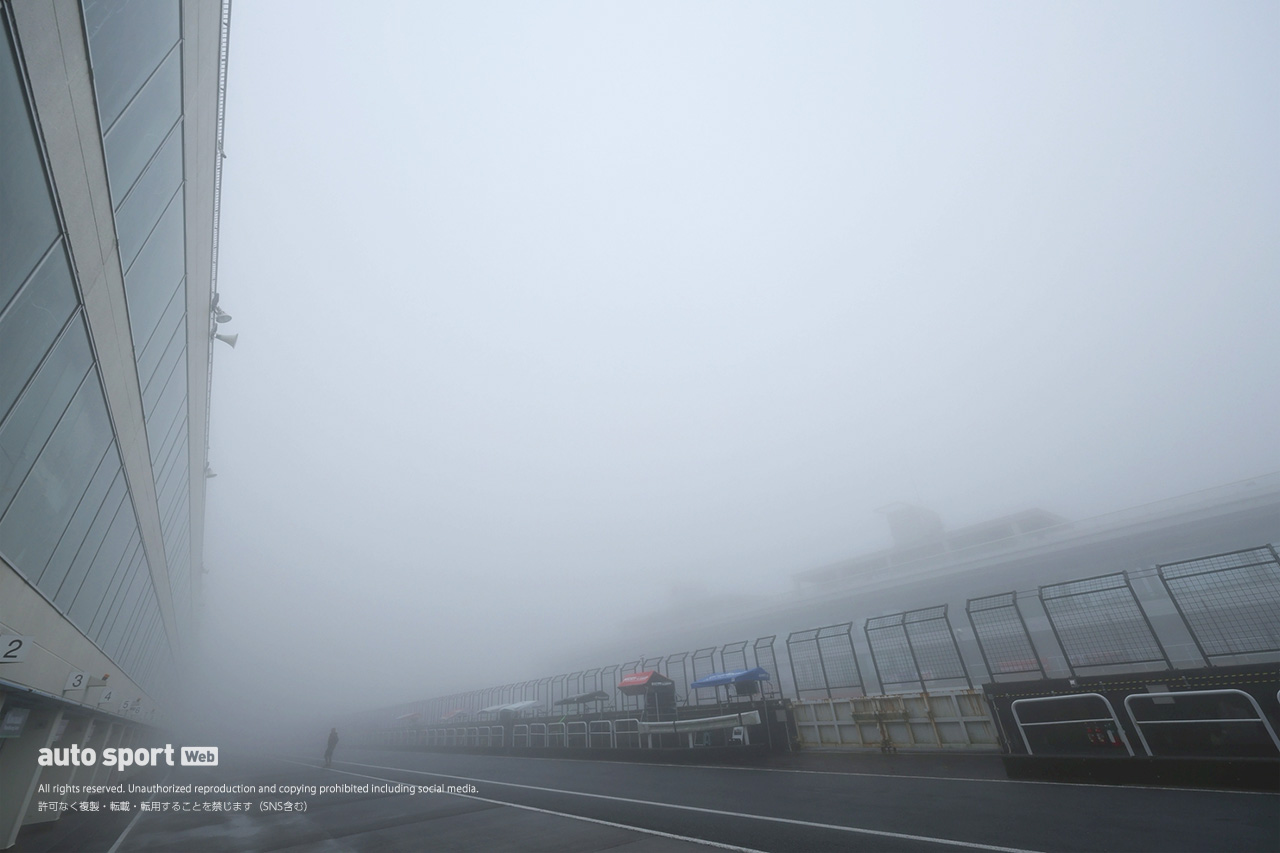 濃霧で午前の決勝2レース中止。JSBとST1000は予定通り開催へ／全日本ロード オートポリス