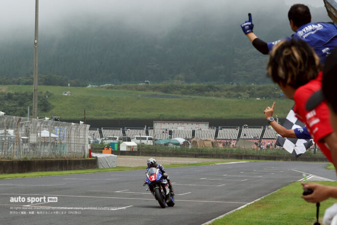 中須賀克行がダブルウイン達成。今季4勝で大幅リード／2025全日本ロード第5戦オートポリス JSB1000 レース2