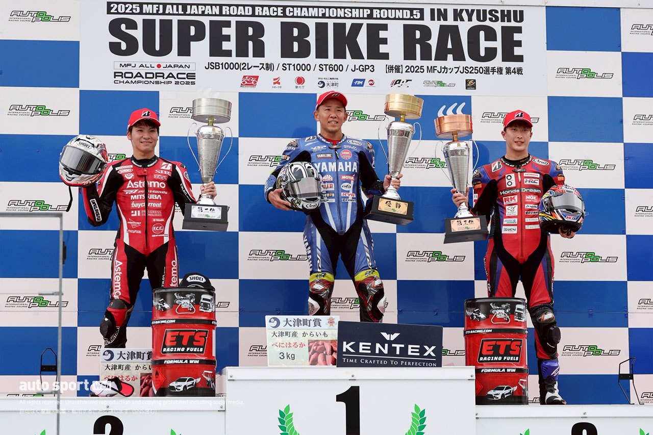中須賀克行がダブルウイン達成。今季4勝で大幅リード／2025全日本ロード第5戦オートポリス JSB1000 レース2