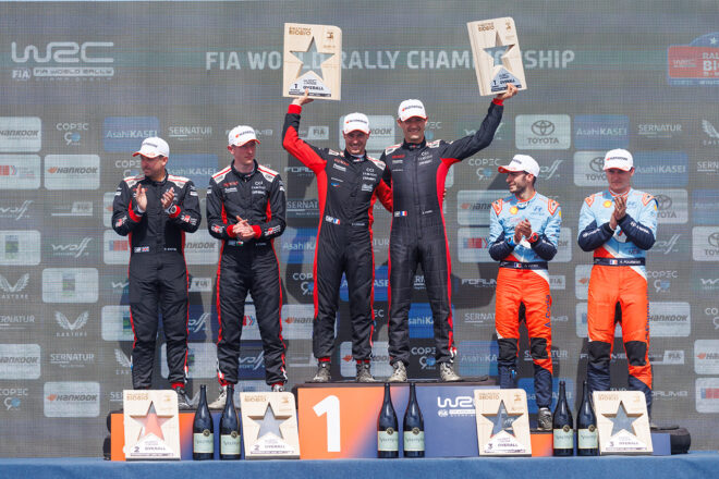 2025年WRC第11戦ラリー・チリ・ビオビオ 表彰式
