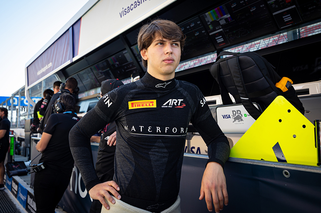 トライデントからFIA F2デビューを迎えるローレンス・ファン・ホーペン