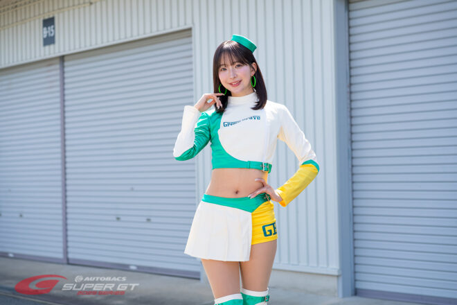 きっかけはスカウト。レースに魅了され7年目の村上楓「勝利の女神であり続けたい」【2025RQインタビューVol.35】