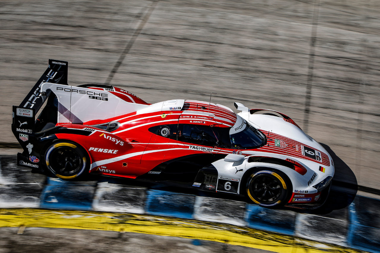 ポルシェ・ペンスキー、3度のV8スーパーカー王者スコット・マクラフランを起用する可能性について語る