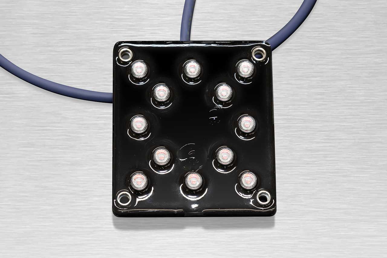 TGR-DCレーシングスクールの新公式車両に『DOME F110』が採用。FIA最新規格レインランプも搭載