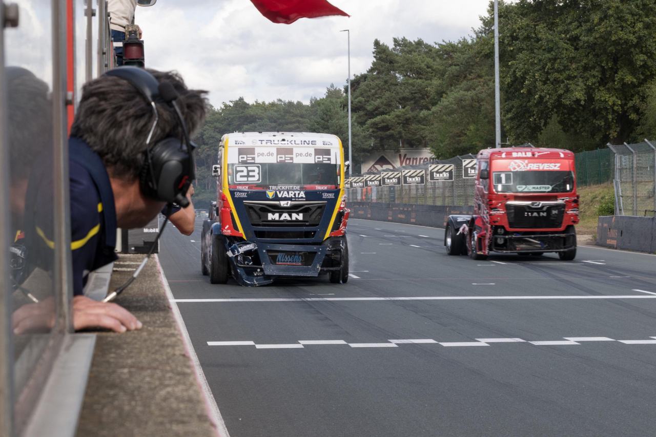 シリーズ6冠の帝王ハーンが苦節の2025年初優勝。ラインアートも今季3人目の複数勝利をマーク／ETRC第6戦ゾルダー