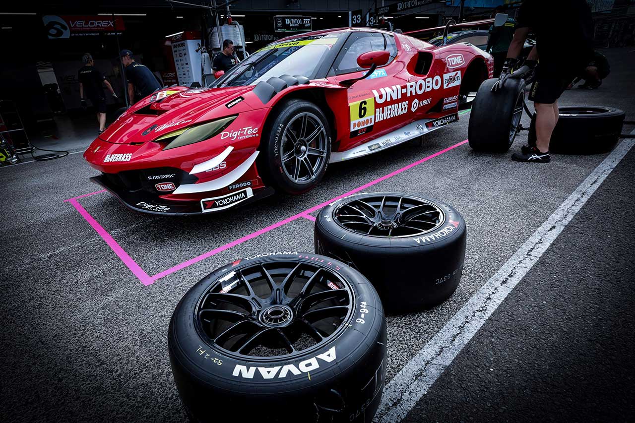 UNI-ROBO BLUEGRASS FERRARI