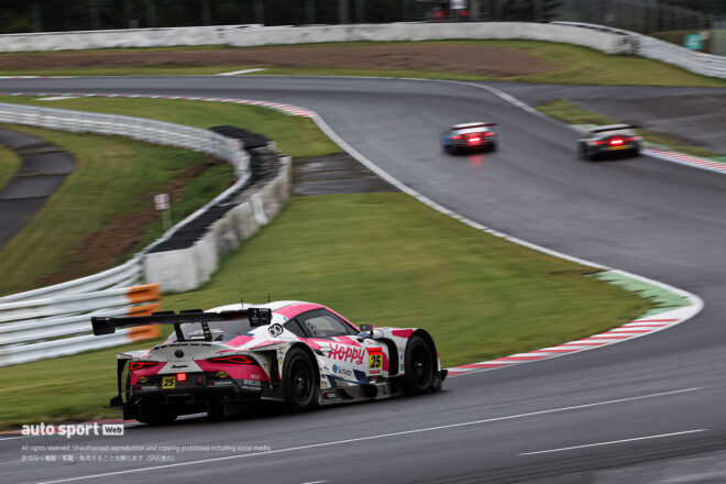 HOPPY Schatz GR Supra GT（松井孝允／佐藤公哉）