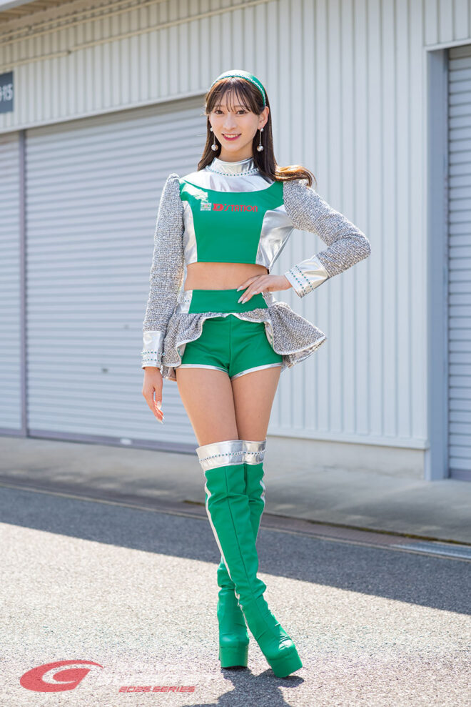 塚越愛実 2025 D'stationフレッシュエンジェルズ 2025年/スーパーGTの写真①
