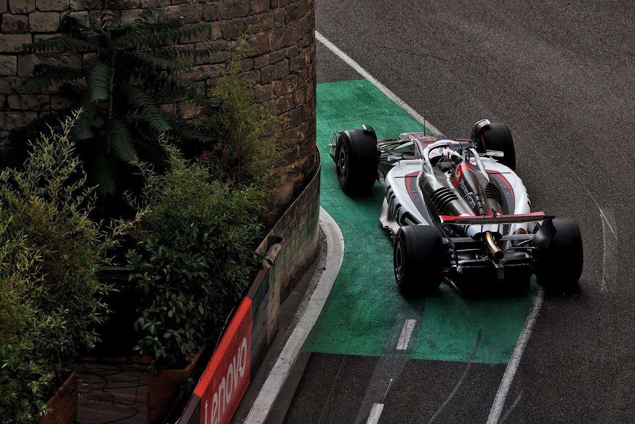 エステバン・オコン（ハース）