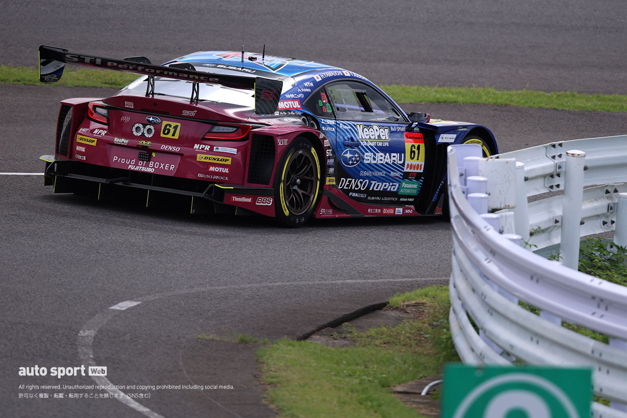 リアライズ日産メカニックチャレンジ GT-R（J.P.デ・オリベイラ／平手