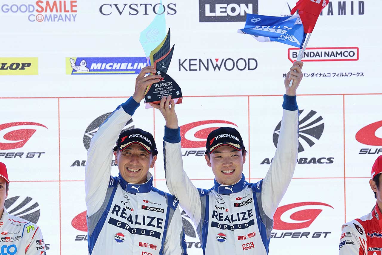 松田次生／名取鉄平（リアライズコーポレーション ADVAN Z）