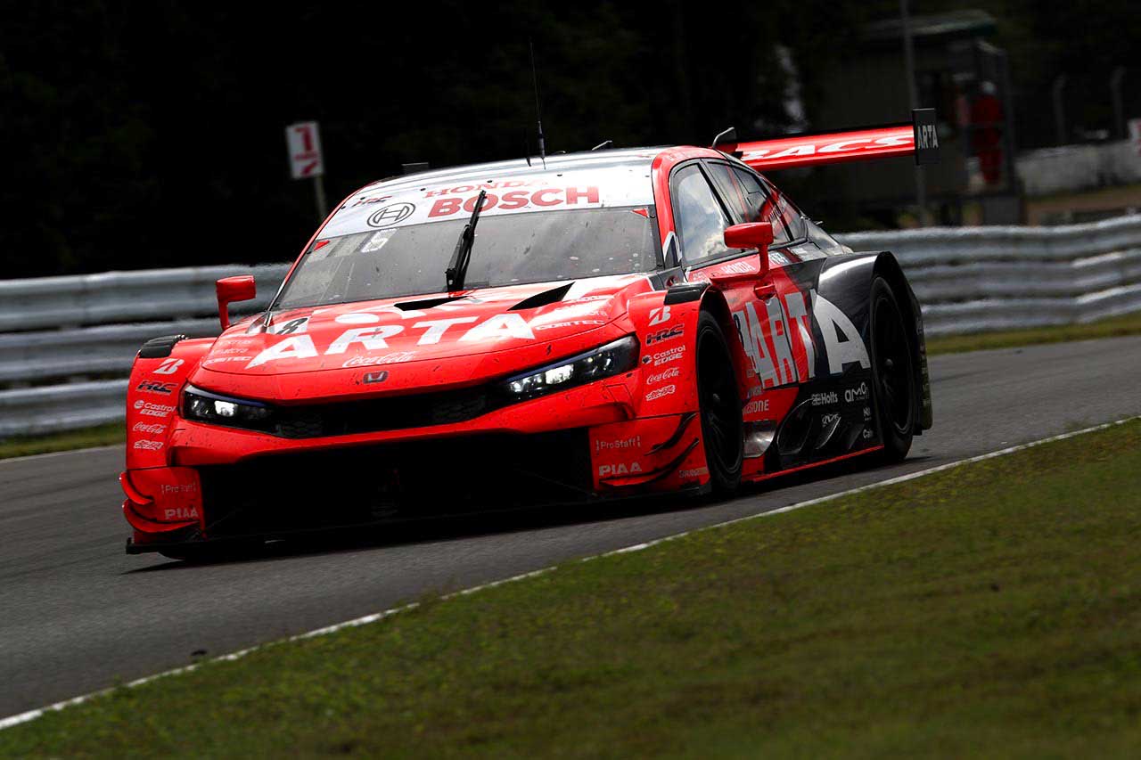 ARTA MUGEN CIVIC TYPE R-GT 8号車 SUPER GT第4戦富士でNo.8 ARTA MUGEN CIVIC TYPE R-GT #8が