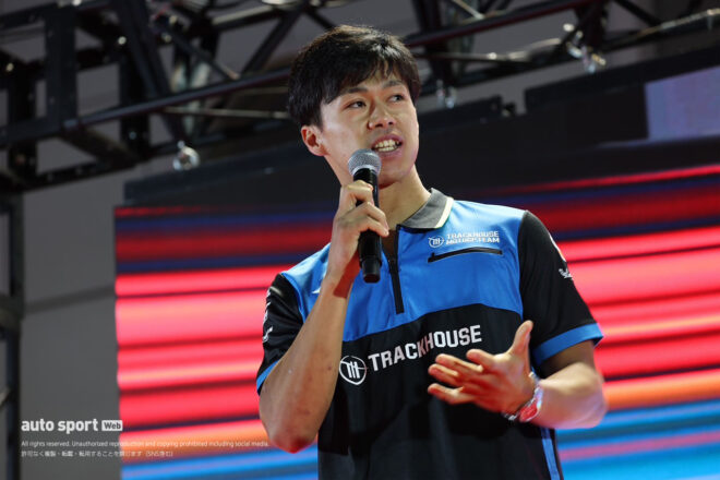 日本GP開幕直前にMotoGPライダーが新宿・歌舞伎町に集結。大勢のファンが大いに沸き返る／MotoGP in Tokyo