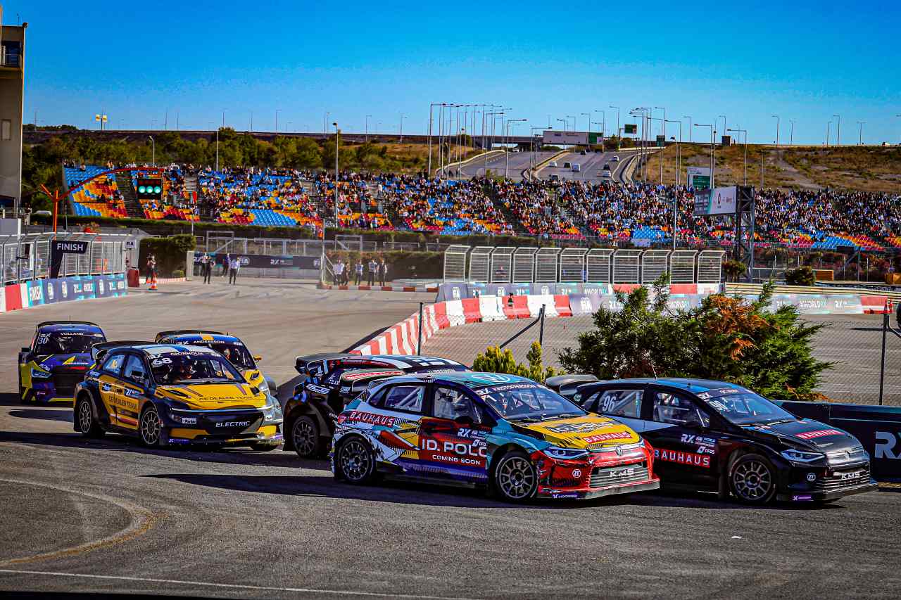 絶対王者が通算8度目の王座獲得。世界選手権の役割を終え、来季は欧州格式に回帰へ／WorldRX最終戦