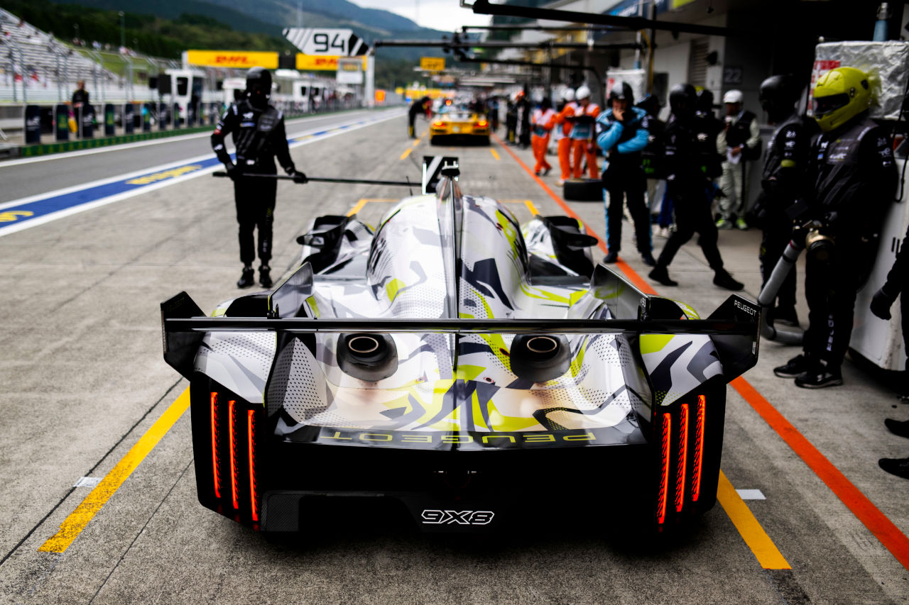驚速アレックス・リン、キャデラックが富士で2年連続ポール。プジョーと初来日のアストンが2列目確保【WEC第7戦予選レポート】
