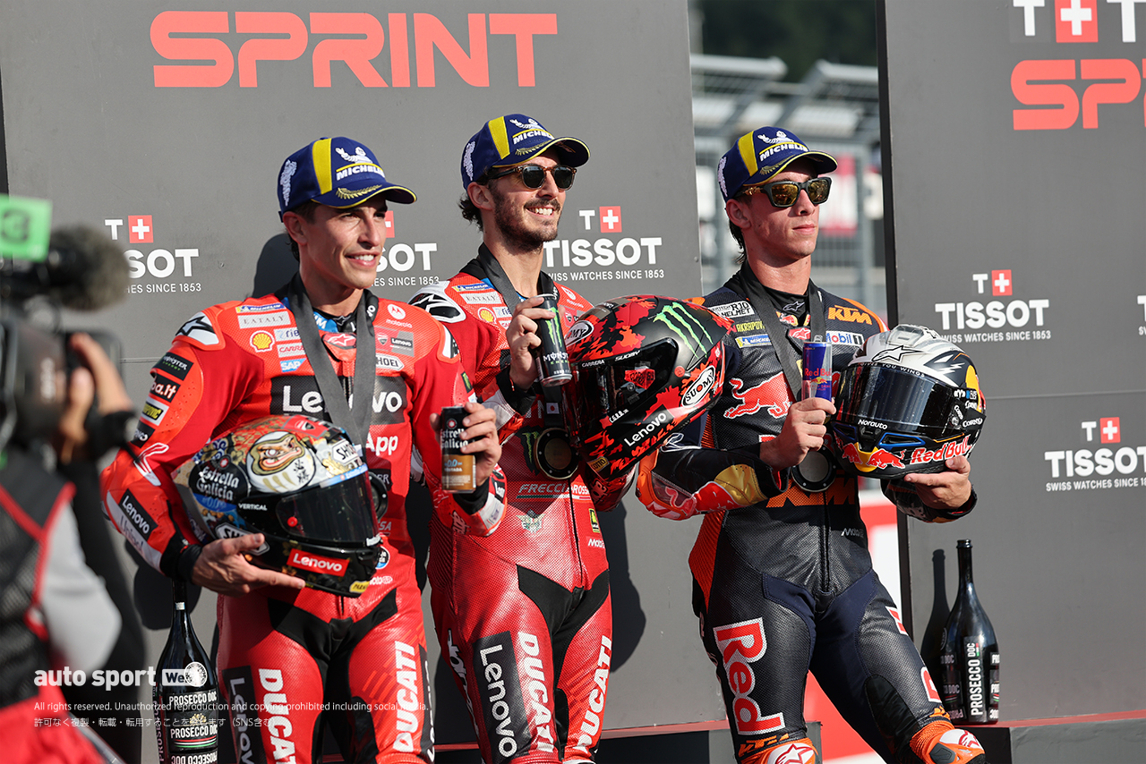 スプリントのポディウムの様子／2025MotoGP第17戦日本GP