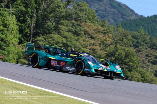 007号車アストンマーティン・ヴァルキリー