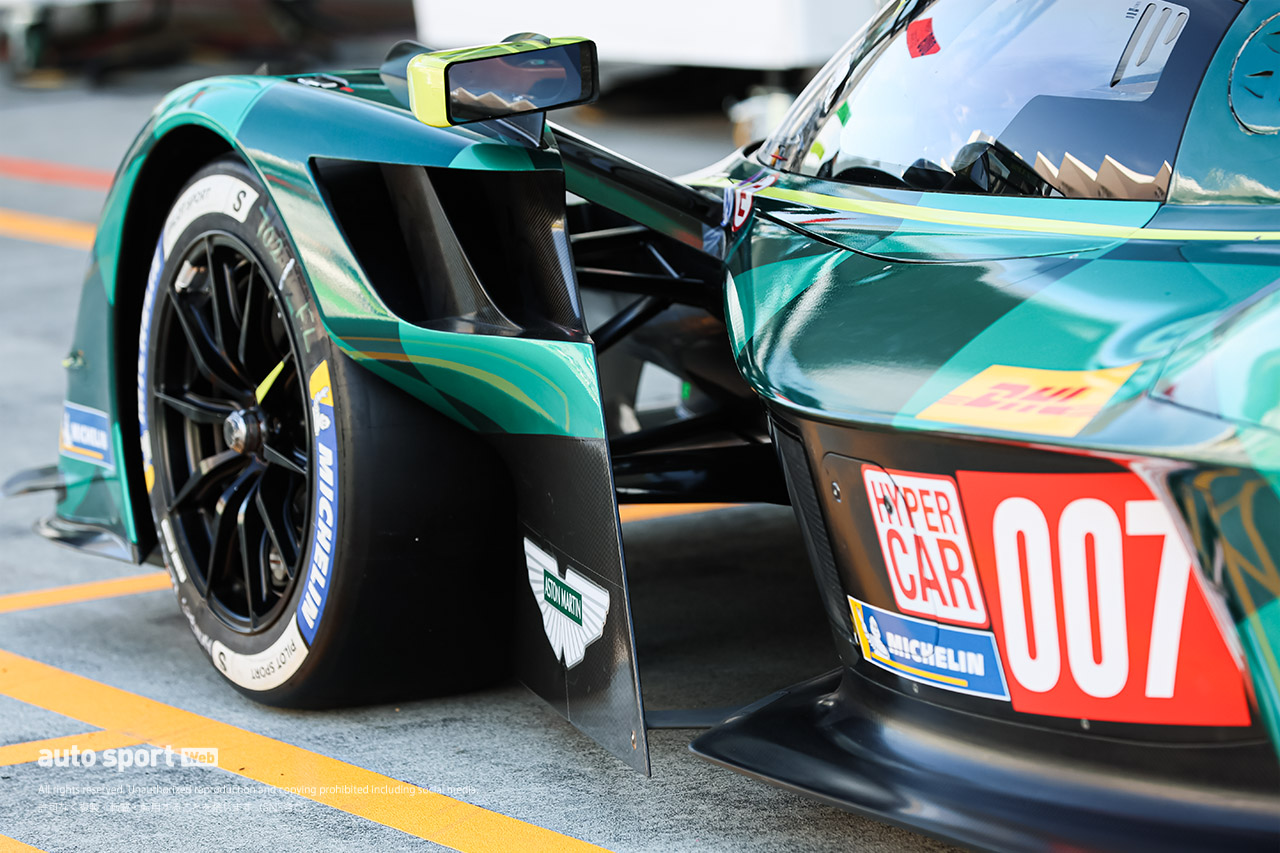 007号車アストンマーティン・ヴァルキリー