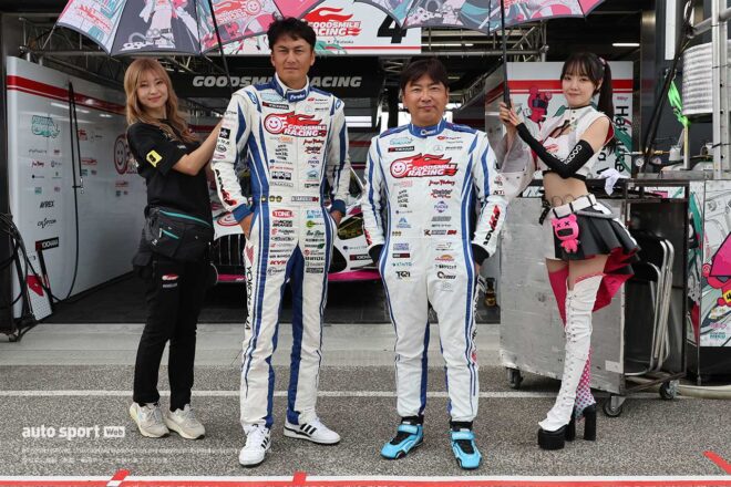 片山右京監督と片岡龍也（グッドスマイル 初音ミク AMG