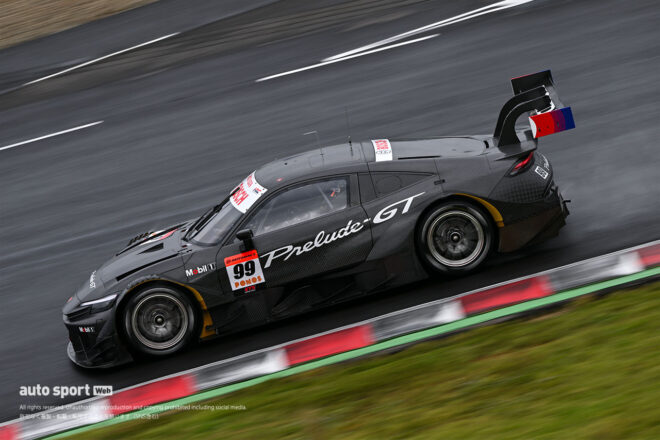 PACIFIC RACINGxラブライブ！ マクラーレン MP4-12C GT3 Amazon | フジミ模型 1/24スケール PACIFIC RACING×ラブライブ