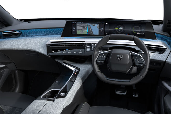 【両角岳彦の自動車再評論】国産先行神話は崩壊!?　注目のステランティス新マイルドハイブリッド