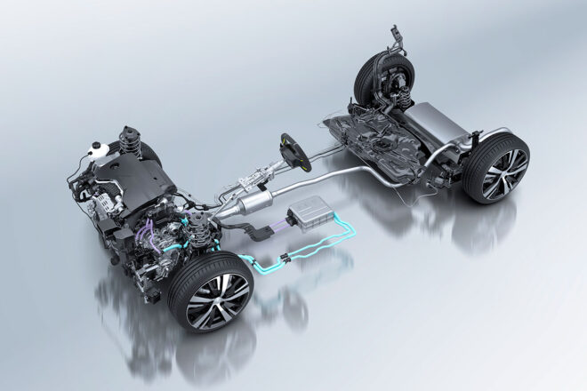 【両角岳彦の自動車再評論】国産先行神話は崩壊!?　注目のステランティス新マイルドハイブリッド