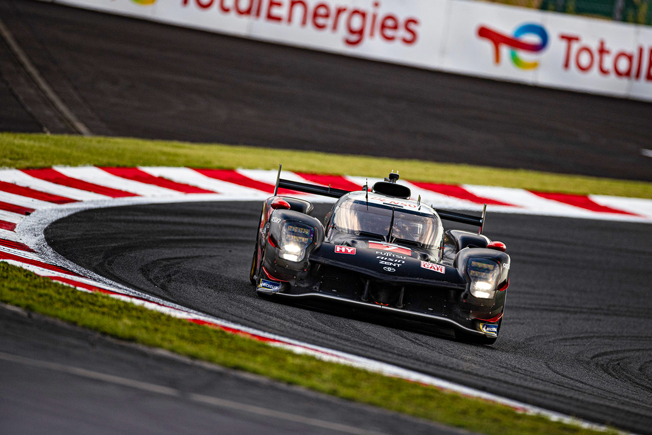 トヨタGR010ハイブリッド