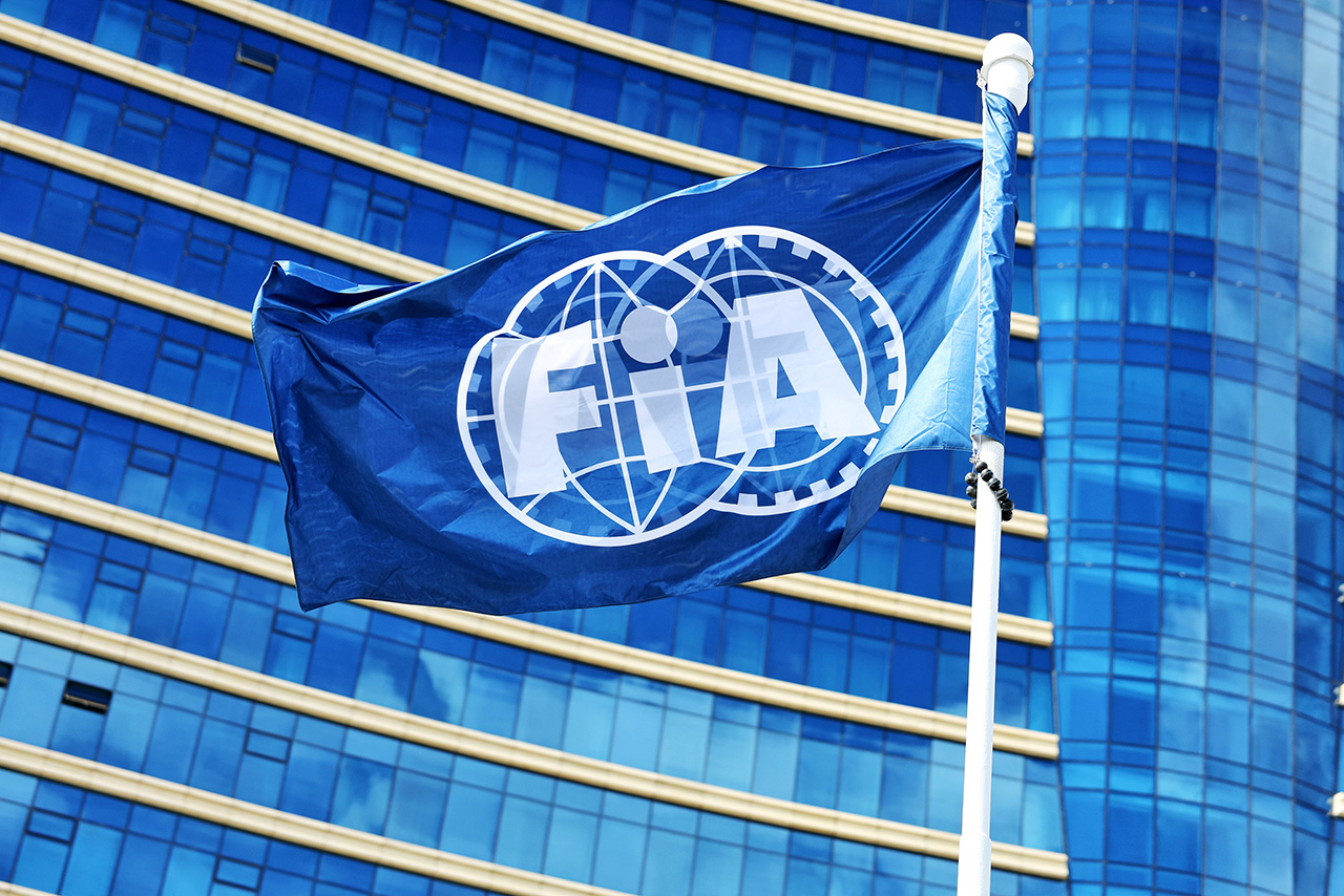 ベルギーの女性インフルエンサーが、突如としてFIA会長選挙への出馬を表明。候補者は現職のビン・スライエムを含む4人に