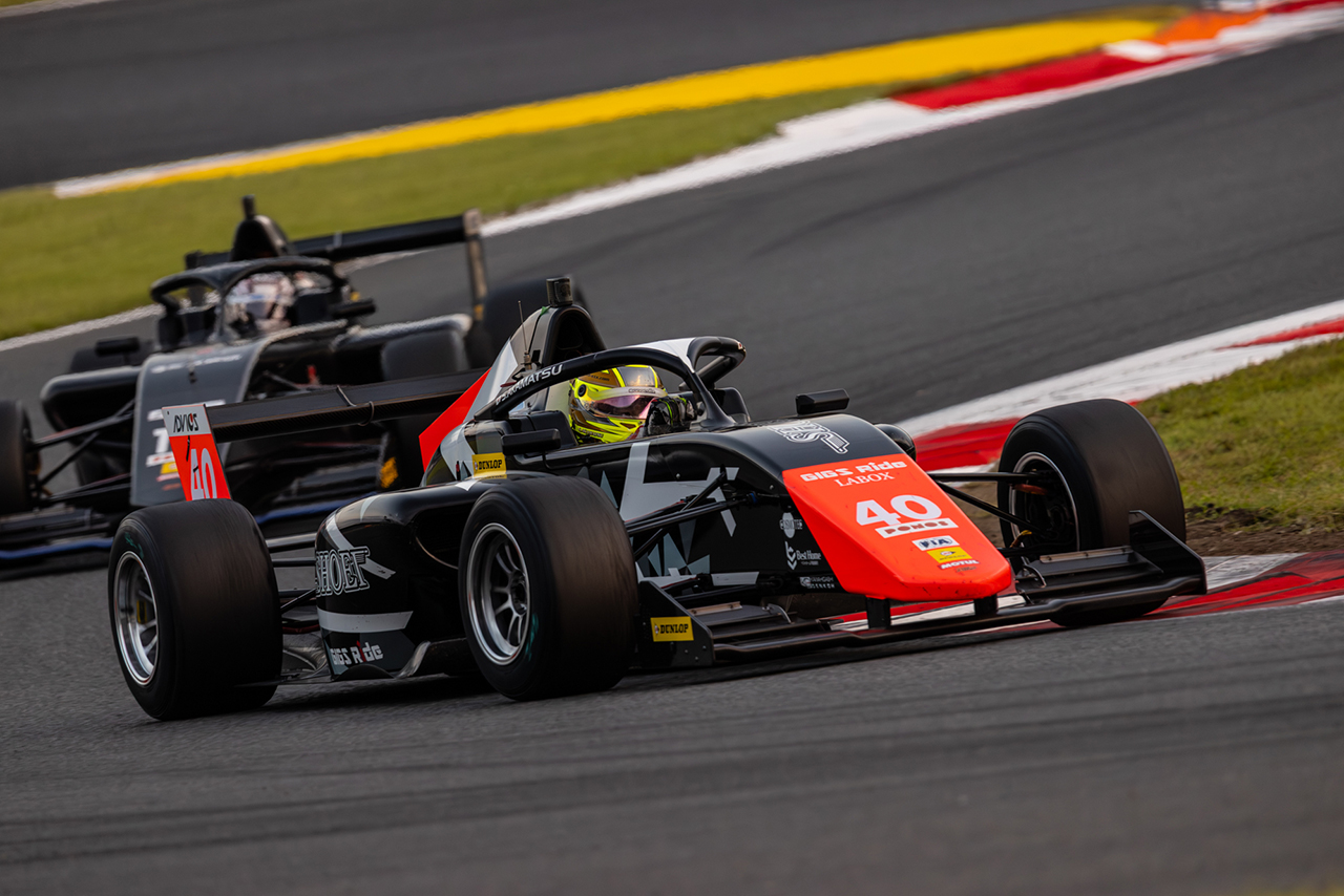 赤松昌一朗（SHOEI-GIGS Ride-Eagle）