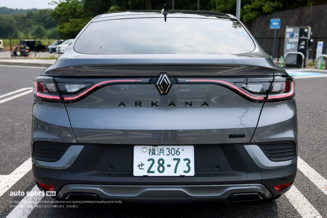 【乗り心地のよいクルマ探求所】ルノーが考える“現代セダン”アルカナ。長距離移動もノンストレス、燃費もバツグン