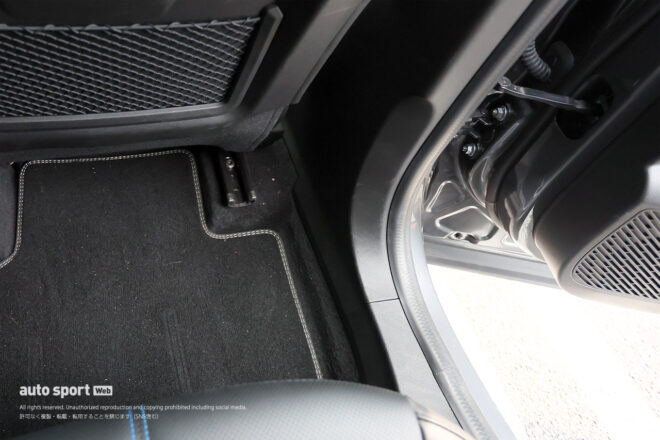 【乗り心地のよいクルマ探求所】ルノーが考える“現代セダン”アルカナ。長距離移動もノンストレス、燃費もバツグン