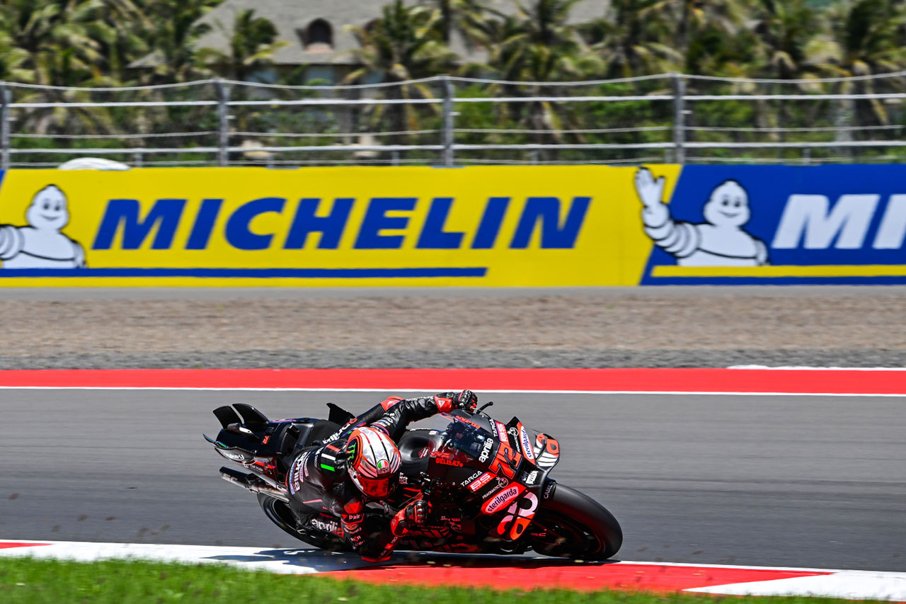 出遅れたベゼッチが猛追しポール・トゥ・ウイン達成。ラウル・フェルナンデスが初メダル獲得／第18戦インドネシアGP