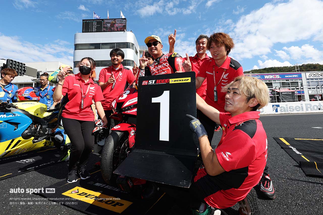 羽田が終始トップで今季3勝目。表彰台争いは亀井が制す／2025全日本ロード第6戦岡山 ST1000 決勝