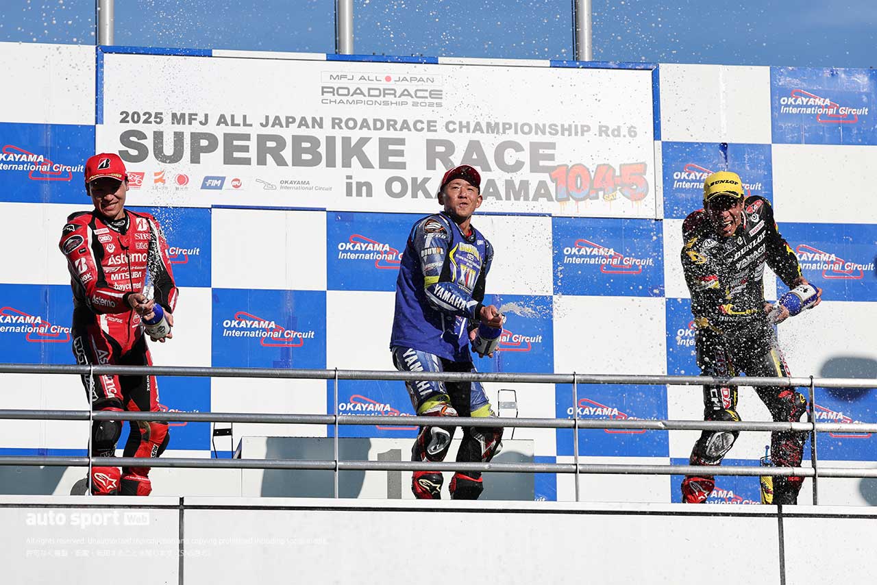ヤマハ中須賀克行が優勝で13回目のチャンピオン。ダンロップ長島が初表彰台／2025全日本ロード第6戦岡山 JSB1000 決勝