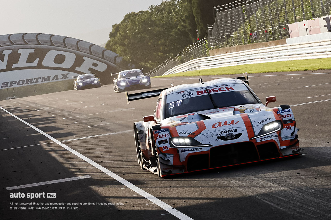 坪井翔別注　au tom's GR Supra 2023 champion SUPER GT第8戦で坪井 翔／山下健太組のNo.36 au TOM'S GR Supra