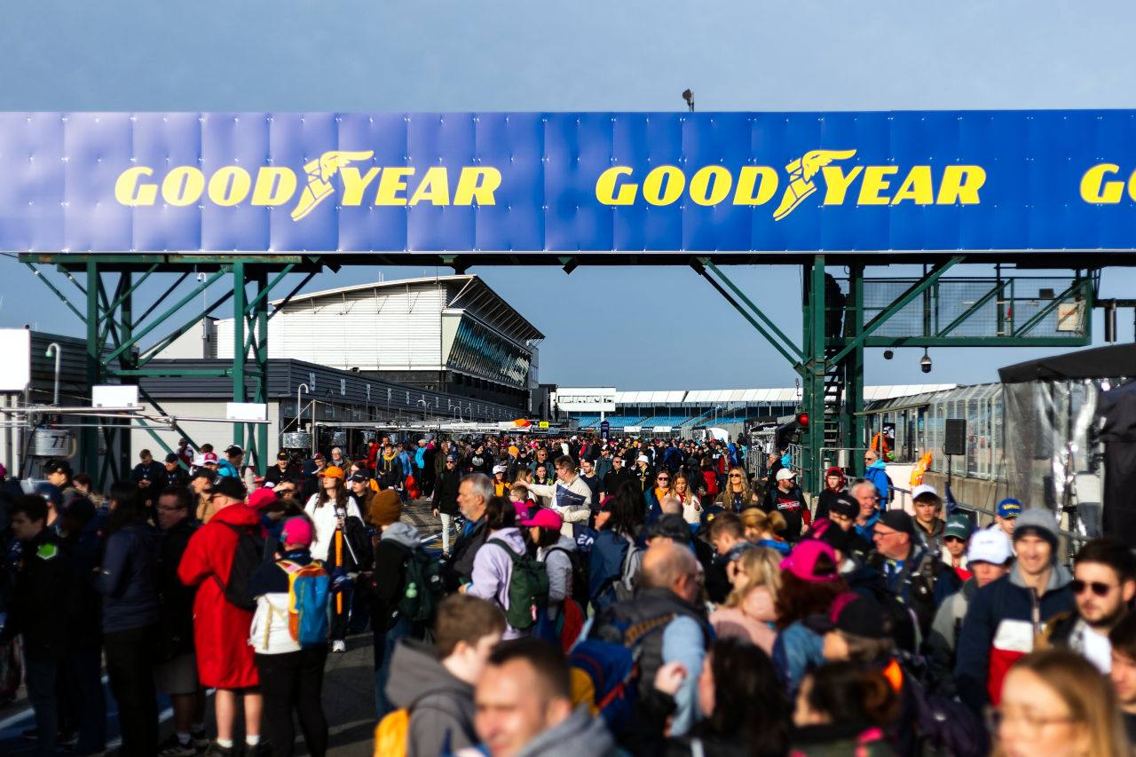 11万人が来場。ELMSシルバーストン戦の成功は、WECカレンダーへの復帰の後押しに