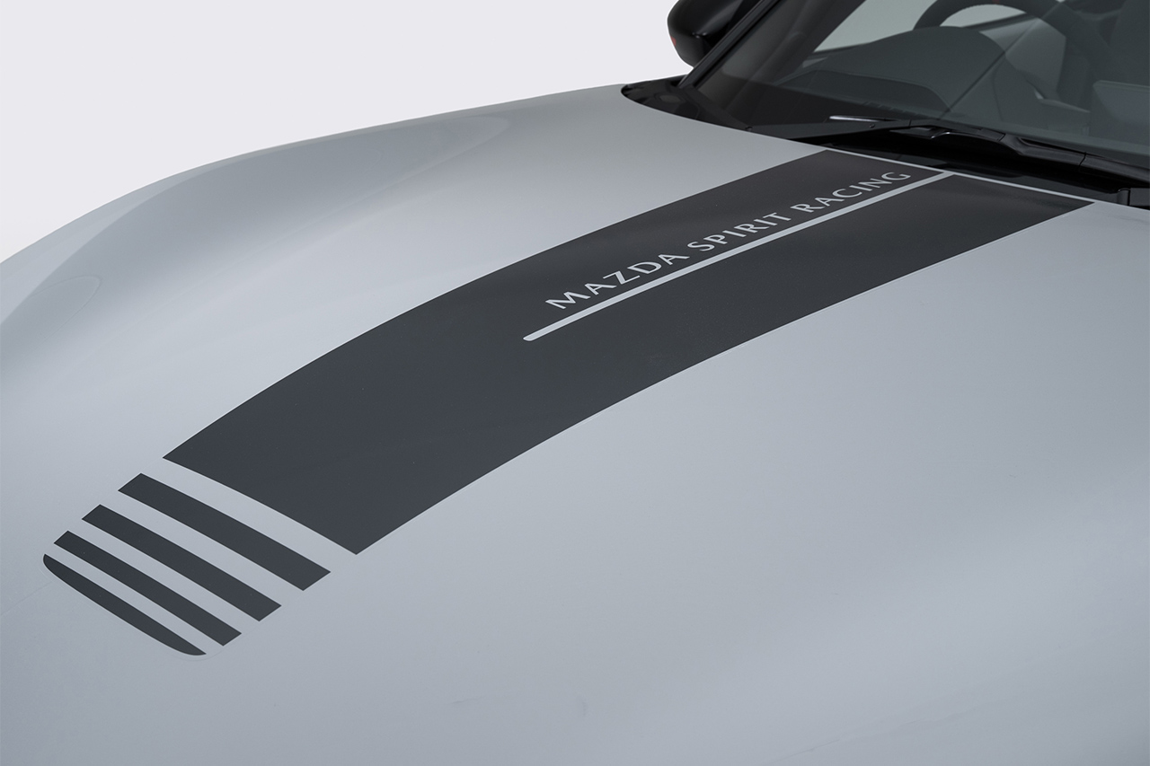 スーパー耐久由来のロードスター特別車『12R』が予約受注開始へ。MAZDA SPIRIT RACING初の市販車登場