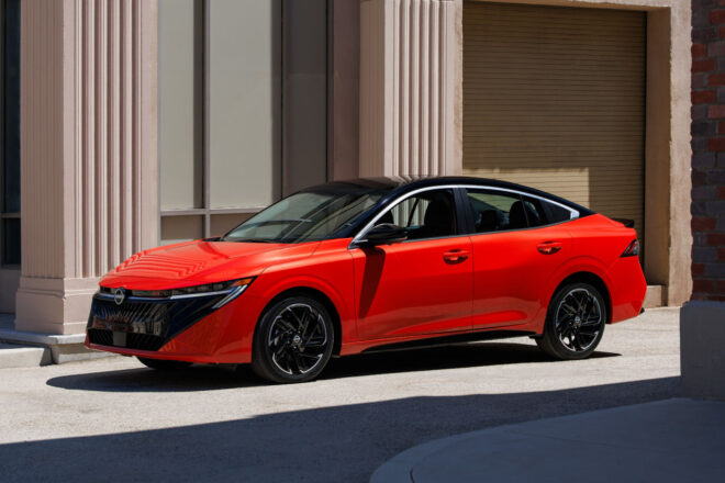 ニッサンの4ドアセダン『セントラ』に9代目となる新型登場。北米市場で2025年発売へ