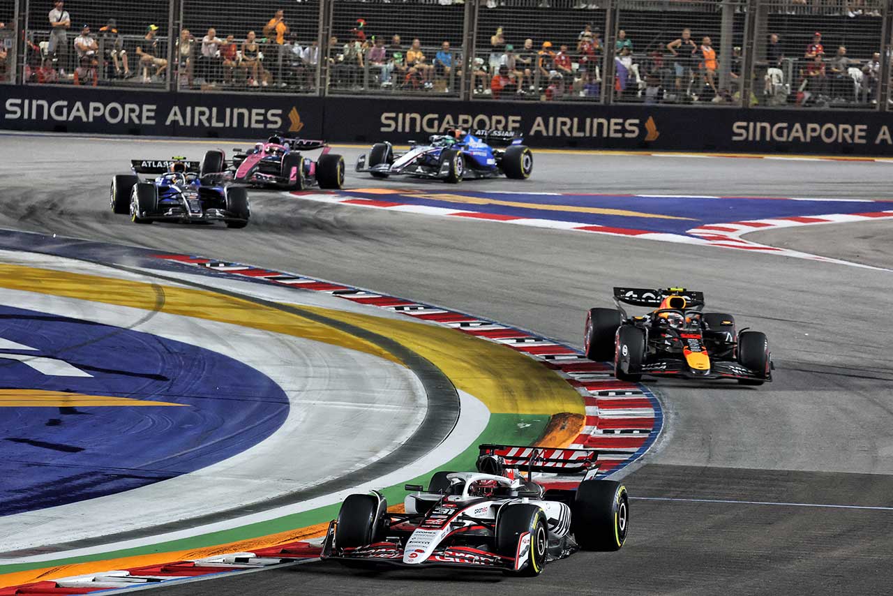 エステバン・オコン（ハース）