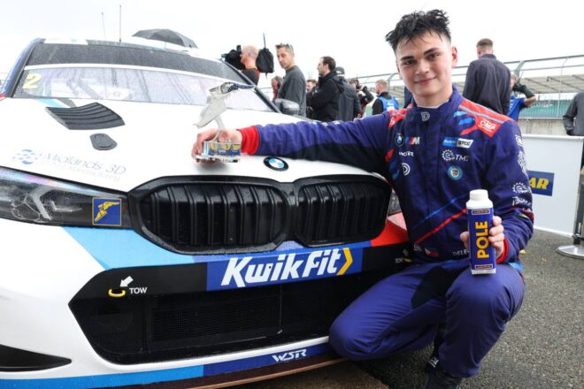 イングラムが自身2度目の戴冠。トヨタ・カローラのクックも激動の1年を勝利で締める／BTCC最終戦